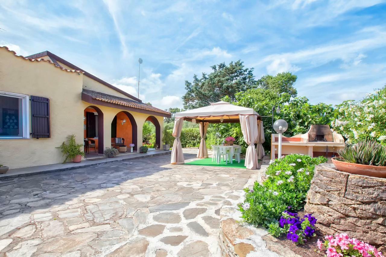 Casa Vacanze La Guzzetta Ranch Villa Canaglia Exterior foto