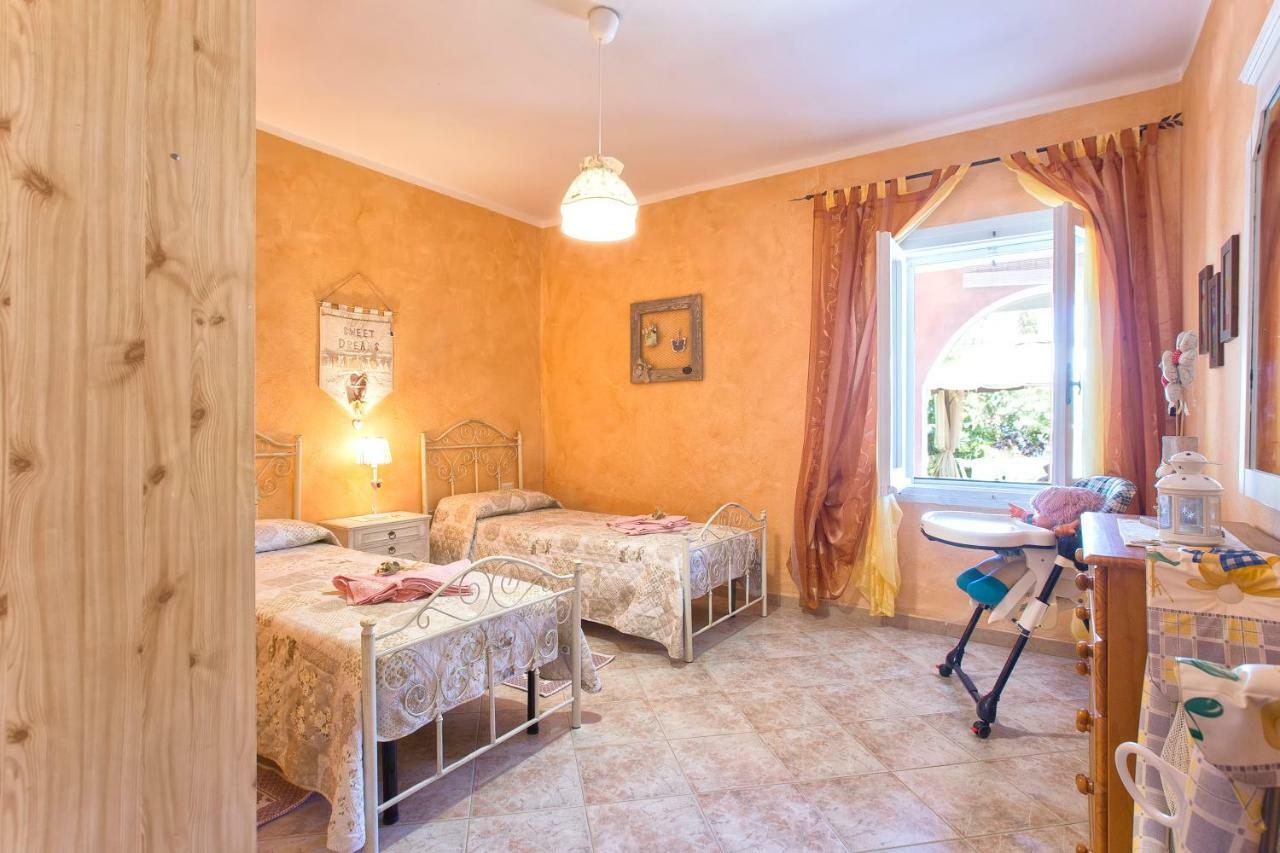 Casa Vacanze La Guzzetta Ranch Villa Canaglia Exterior foto